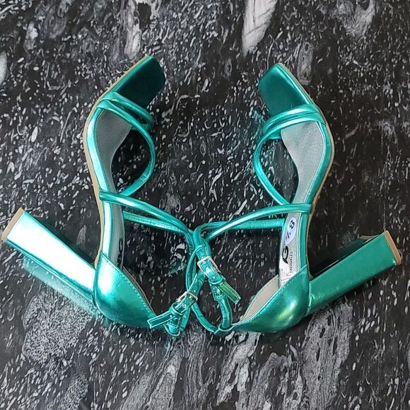 BRAND NEW GBG LOS ANGELES CHLOIN BLOCK HEEL SQUARE TOE SANDAL  R3 - Picture 9 of 15